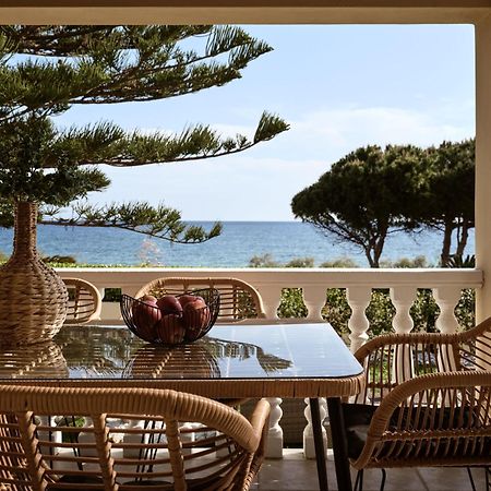 Sea Elegance Villa - On The Beach, By Zantewize Psarou  외부 사진